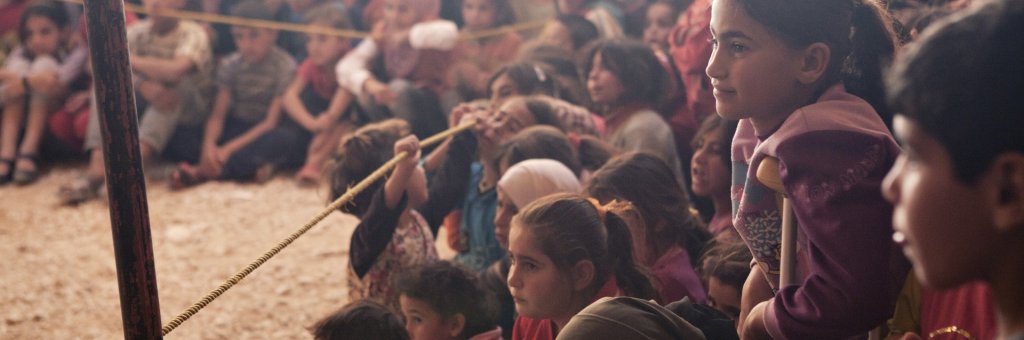 Närbild på publiken vid ett uppträdande